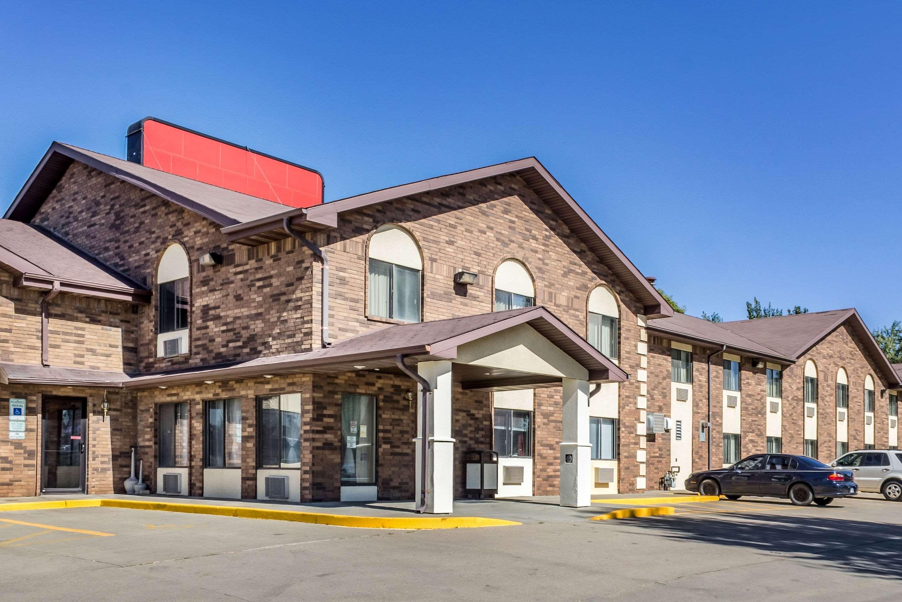 Econo Lodge North Су-Фолс Экстерьер фото